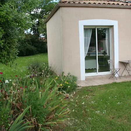à La Campagne Bed & Breakfast