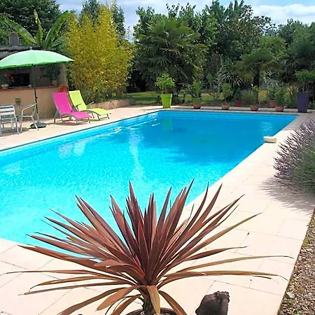 A La Campagne 4*