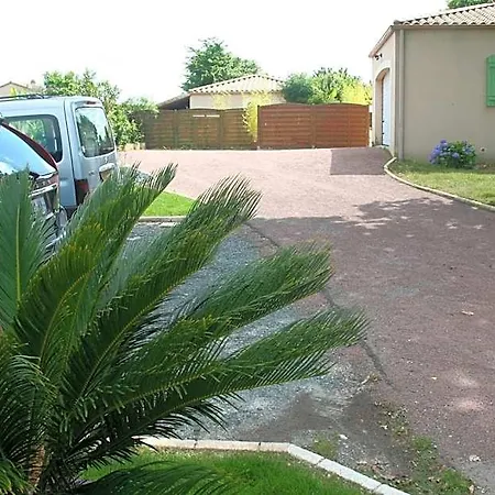 A La Campagne