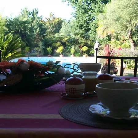 à La Campagne Couette-café *